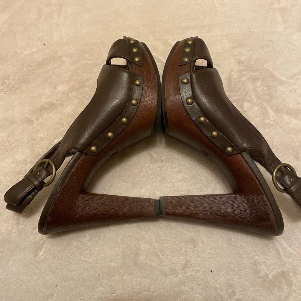 Xhilaration Chocolate Brown Heeled Sandals - Picture 6 of 15